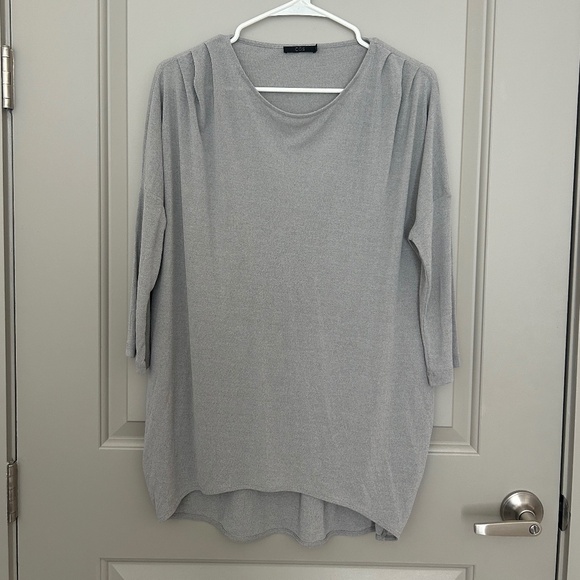 COS grey top - Picture 1 of 5